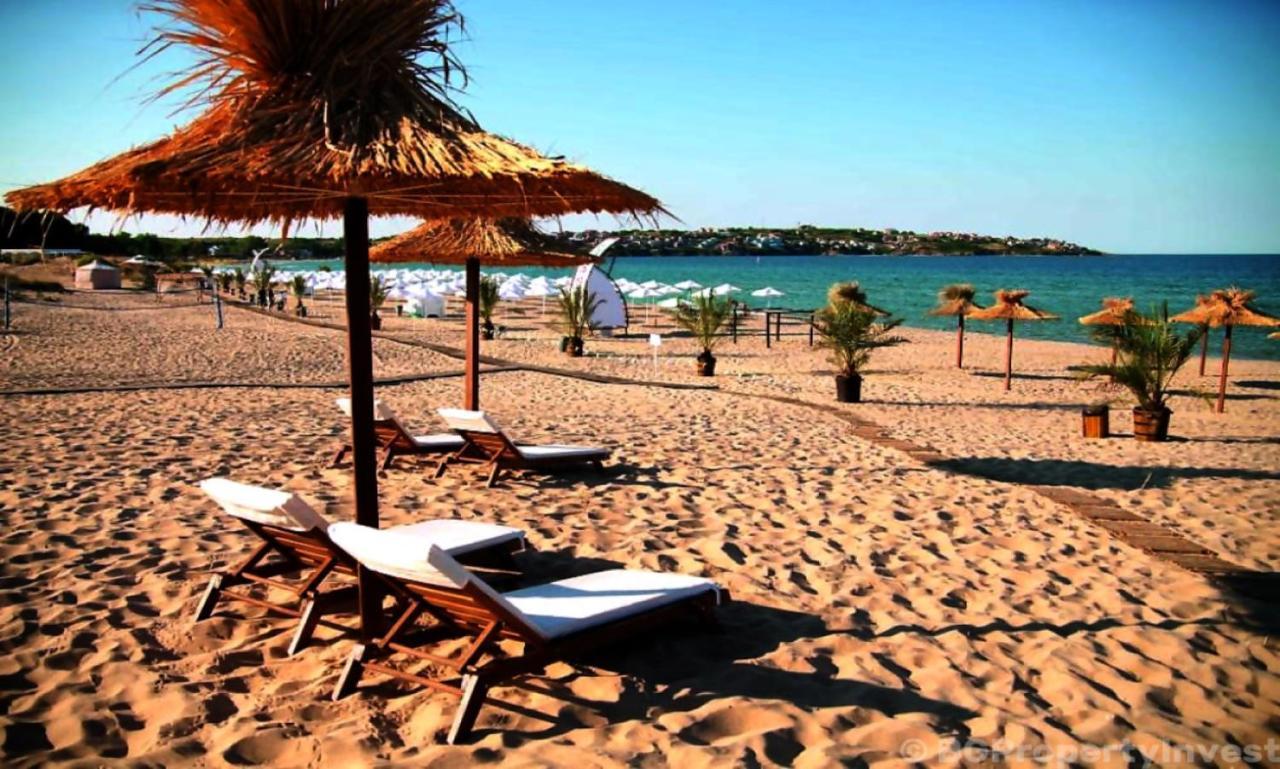 Seaview Apartment Butterfly Slăntjev Brjag Exteriör bild